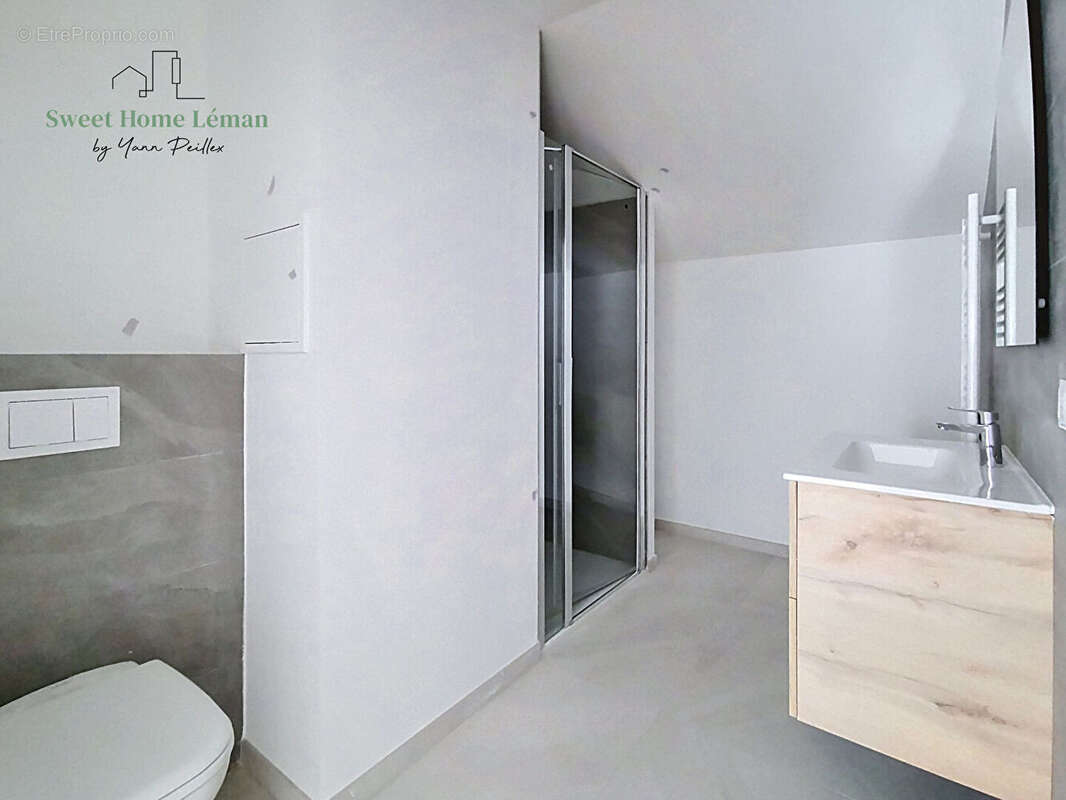 Appartement à BRENTHONNE