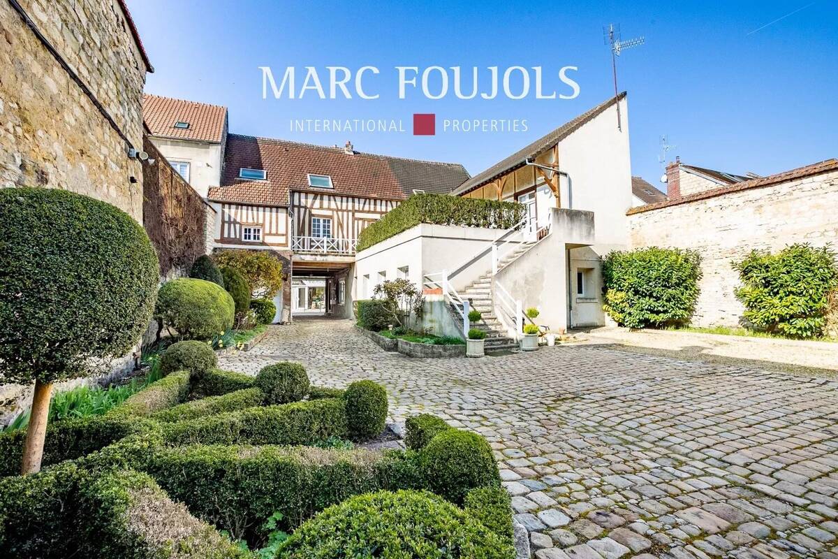 Appartement à COMPIEGNE