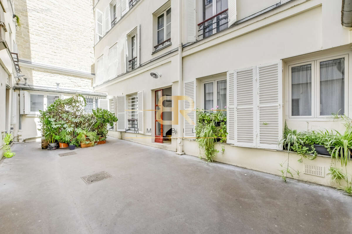Studio - confortable - calme sur cour - photo 10