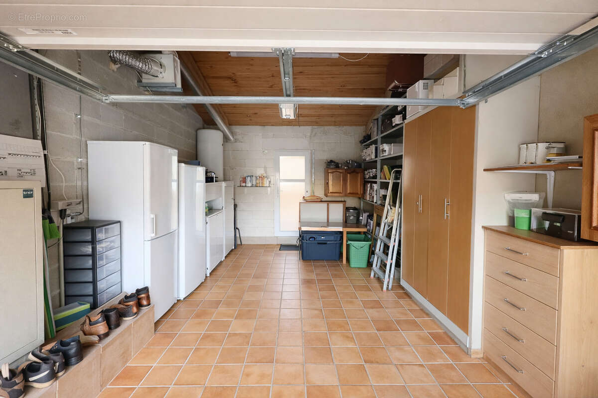 Maison à BAGNOLS-SUR-CEZE