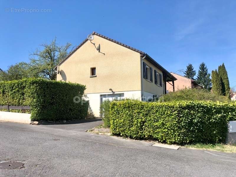 Maison à CHARLEVILLE-MEZIERES