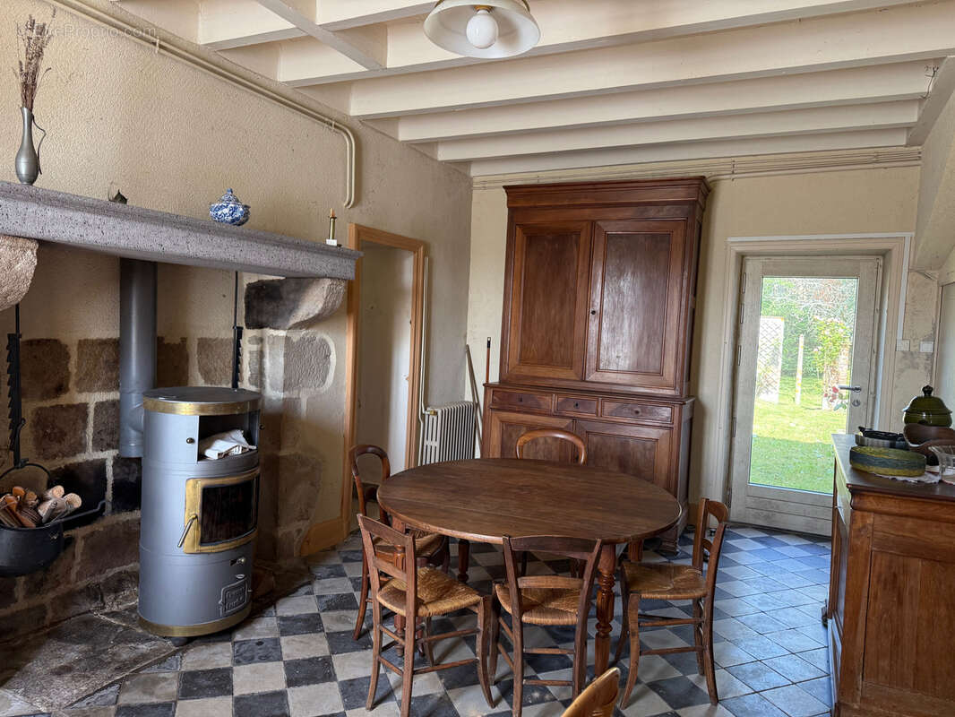 Maison à PIONSAT
