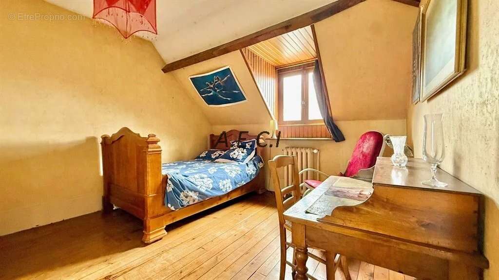 Maison à ASNIERES-SUR-SEINE