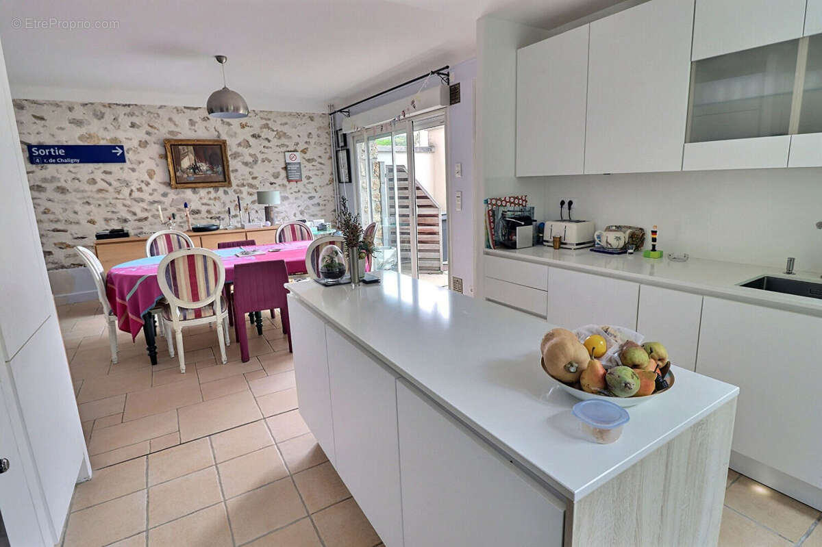 Maison à CHAVILLE