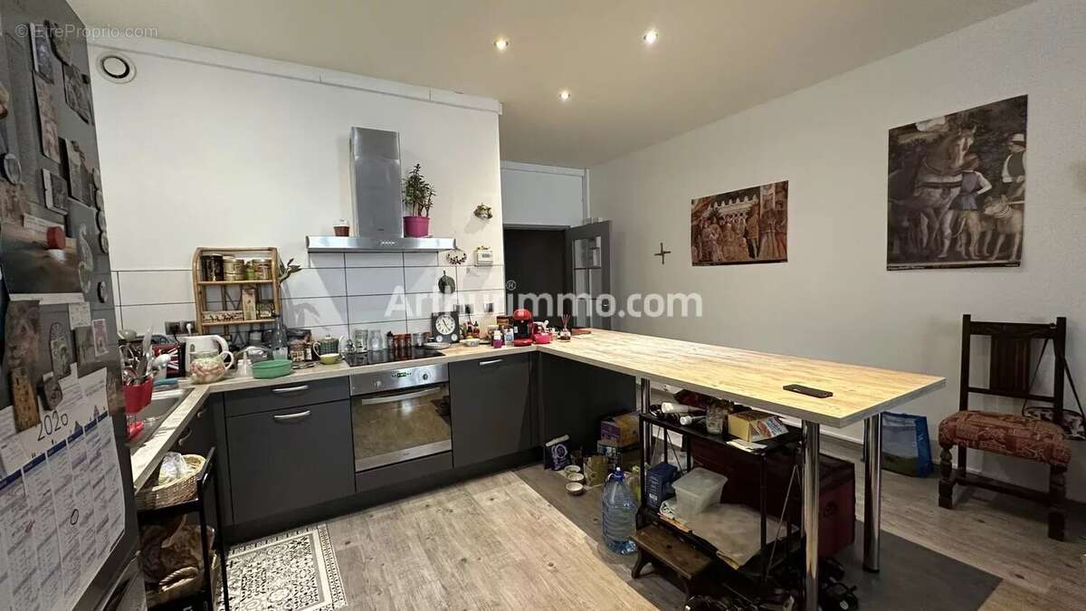 Appartement à LONS-LE-SAUNIER