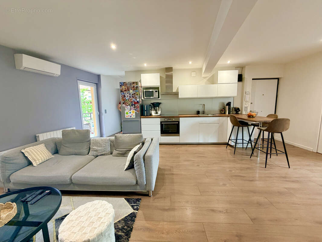 Appartement à CHESSY