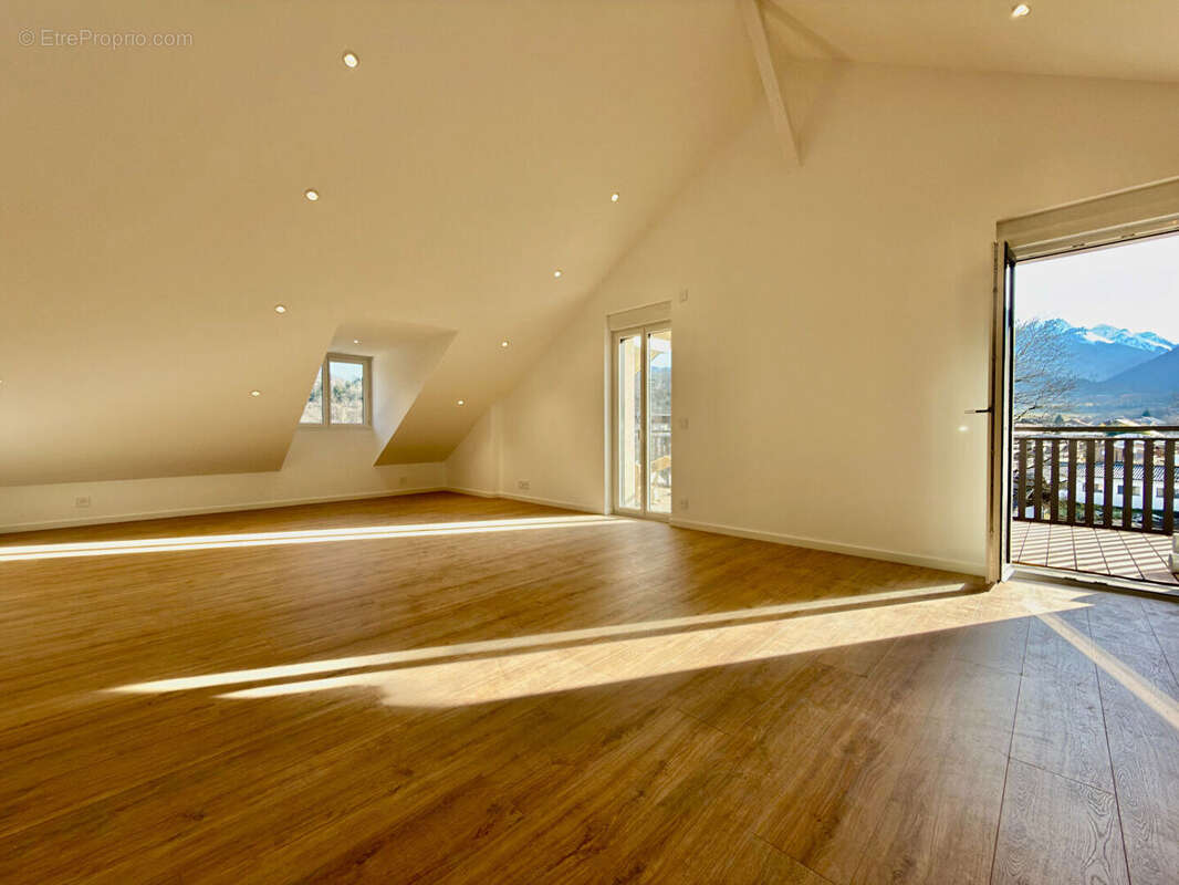 Appartement à DOUSSARD