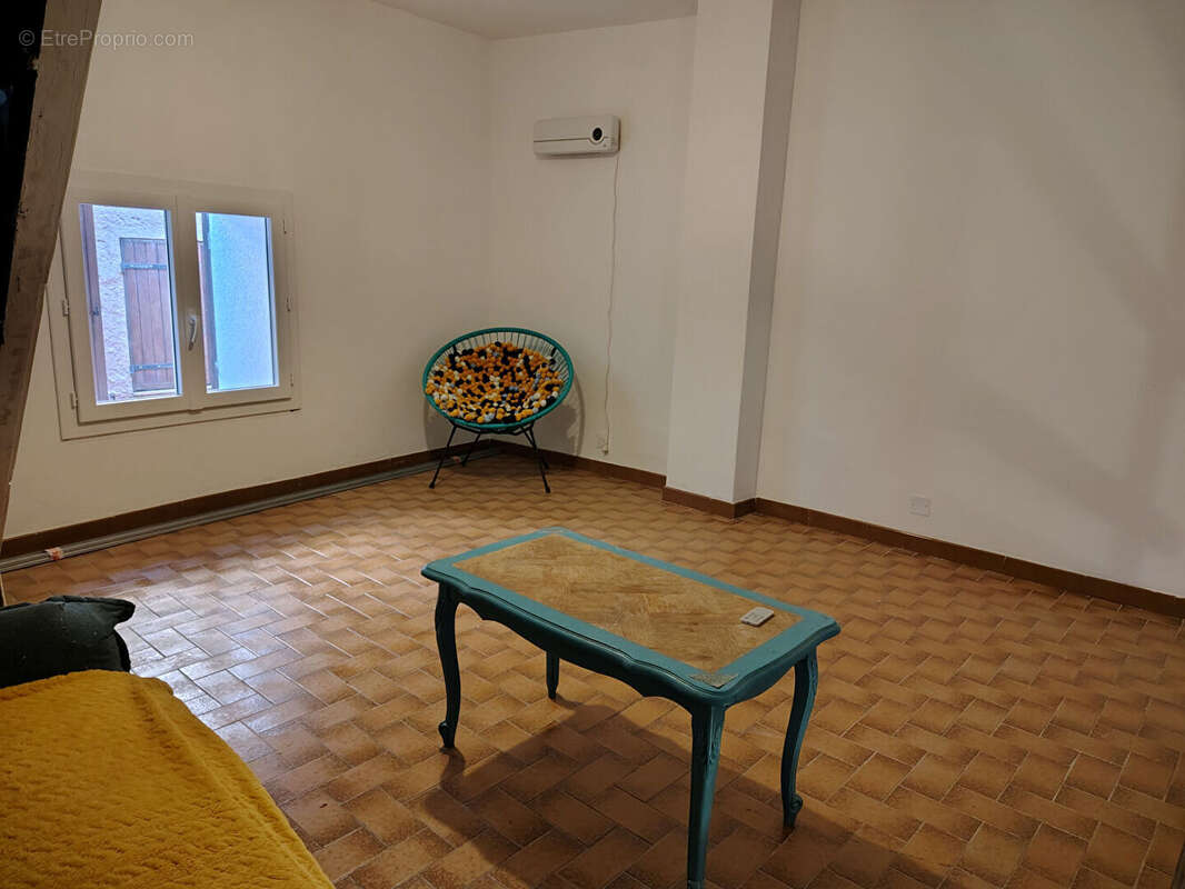 Maison à TAVERNES