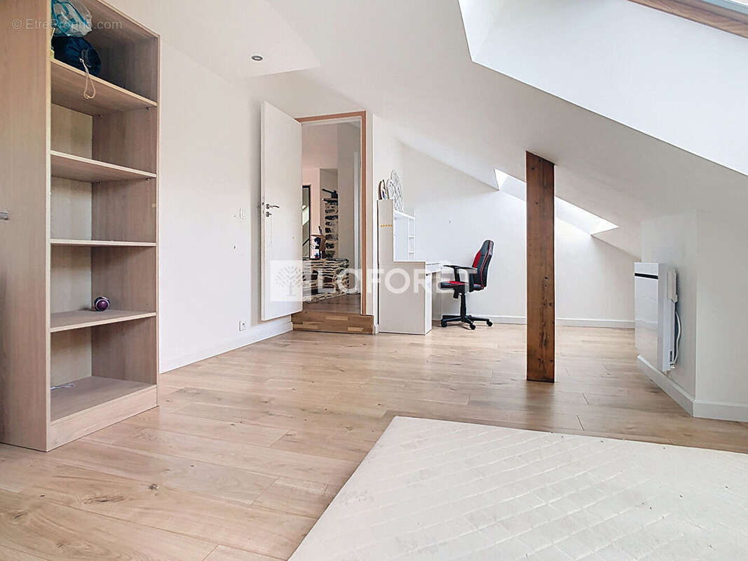 Maison à MAURE-DE-BRETAGNE