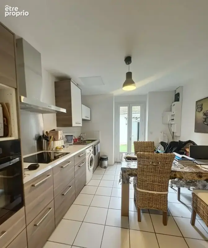 Appartement 15 pièces 365 m² à vendre à Nimes (30000) - photo 2