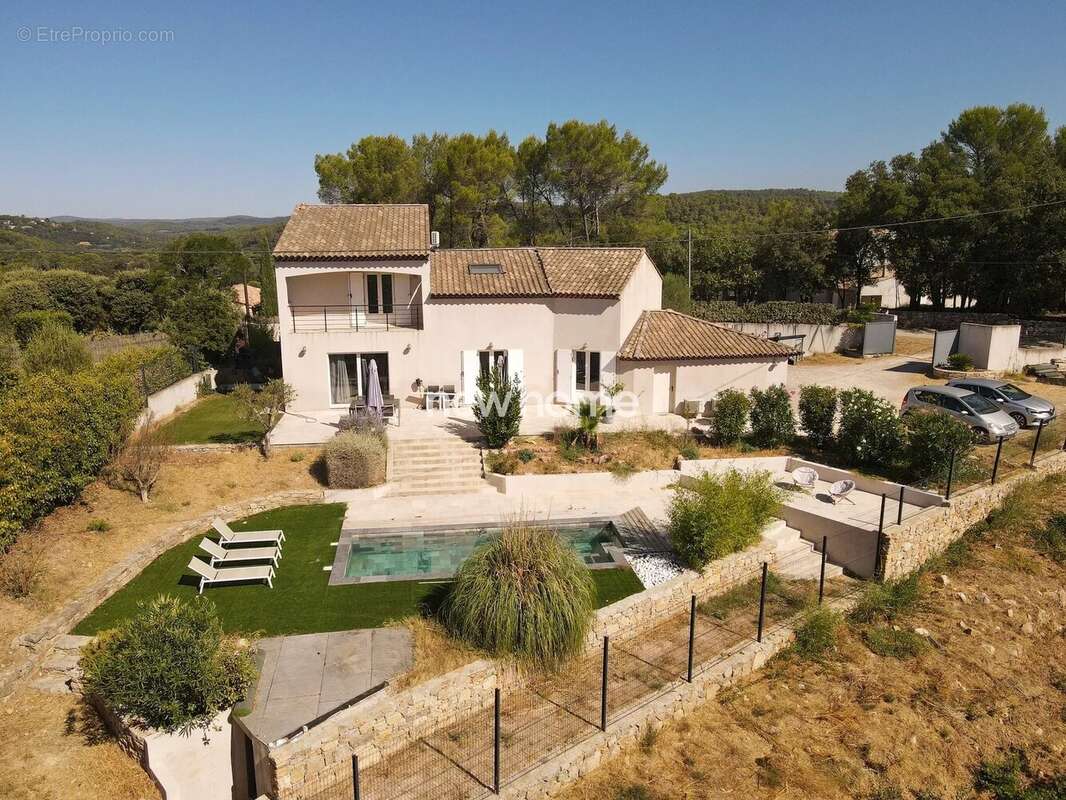 Villa moderne dans un quartier calme au Thoronet - photo 21