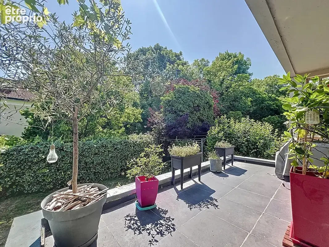 Photo Maison à Suresnes au prix de 1 195 000€