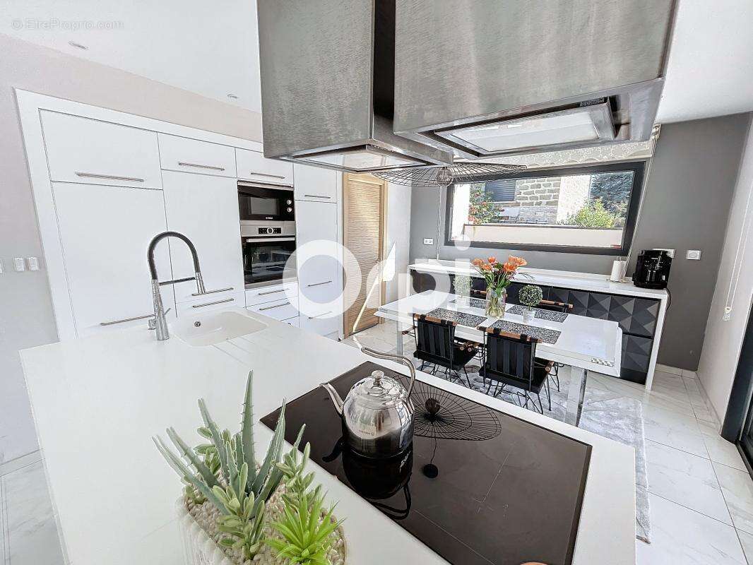 Maison à BRIVE-LA-GAILLARDE