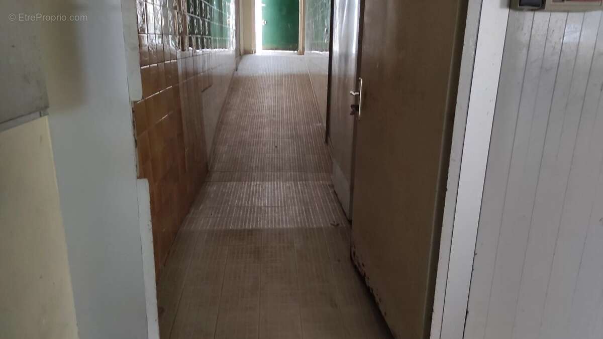 Commerce à SEUIL-D'ARGONNE