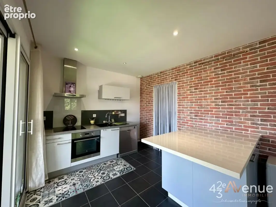 Appartement 80 m² à Saint-Cyprien  - photo 5