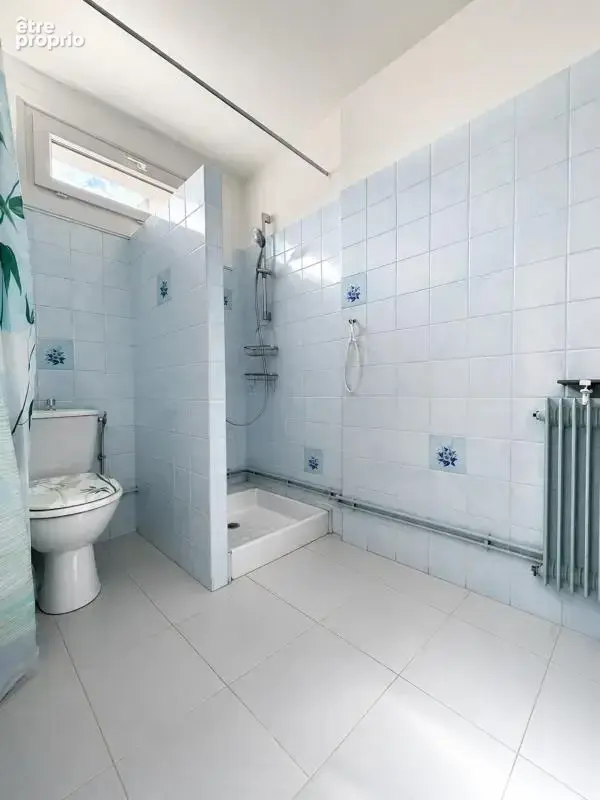 Maison de 5 pièces de 147 m² à Sainte-Bazeille - photo 3