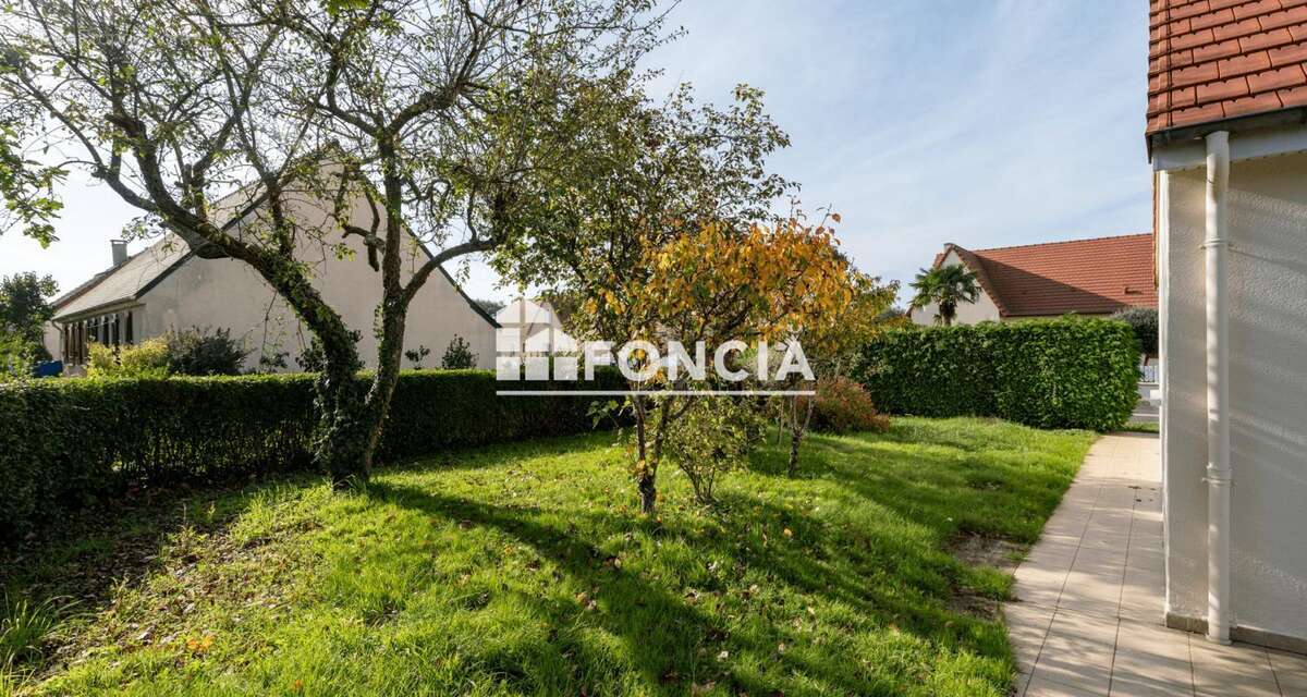 Maison à BEAUMONT-SUR-SARTHE