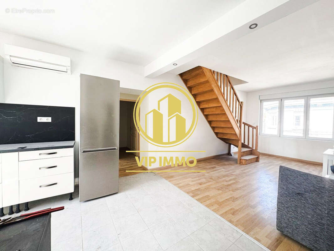 Appartement 94 m² à Lille  - photo 4