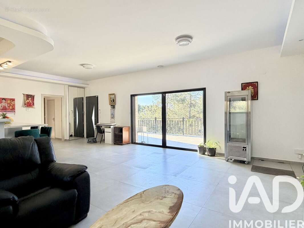 Photo 8 - Maison à NIMES