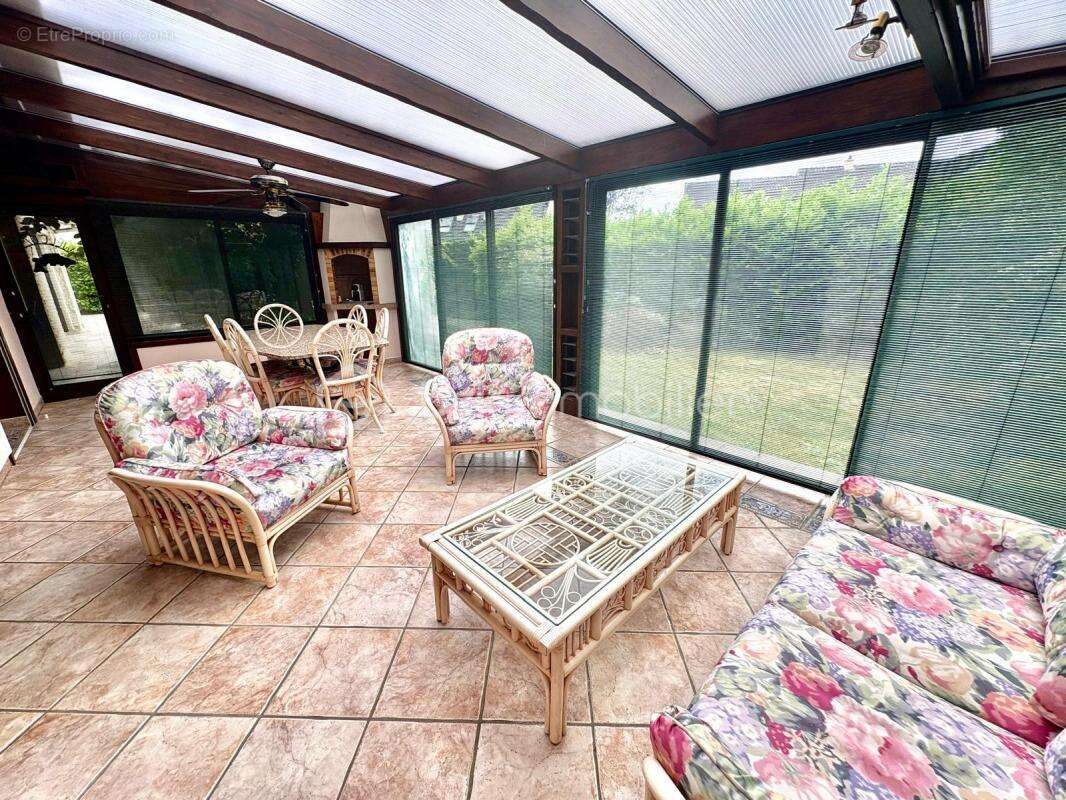 Maison à BALLAINVILLIERS