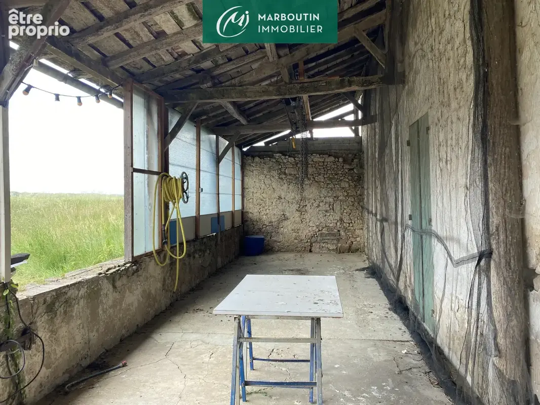 Maison a renover - photo 10