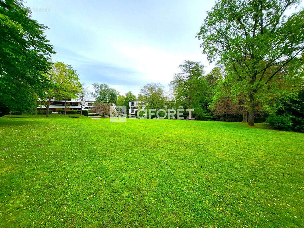 Appartement à LOUVECIENNES