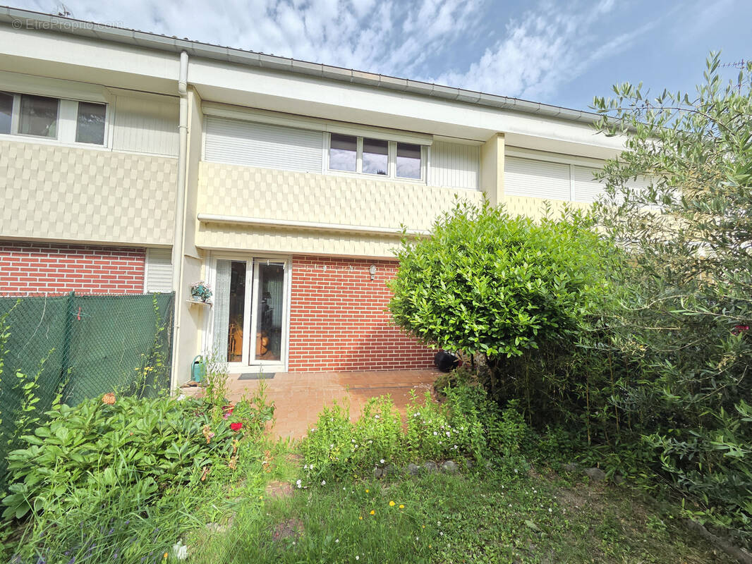 Maison à LOUVRES