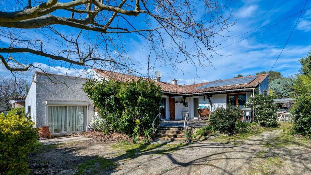 Maison 6 pièces / 111 m² / 475 000 EUR / BELCODENE - photo 2