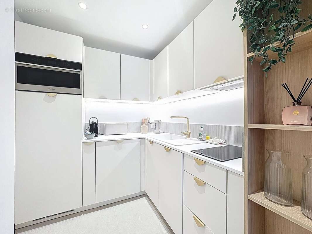 Appartement 2p rénové Plages du midi - photo 2