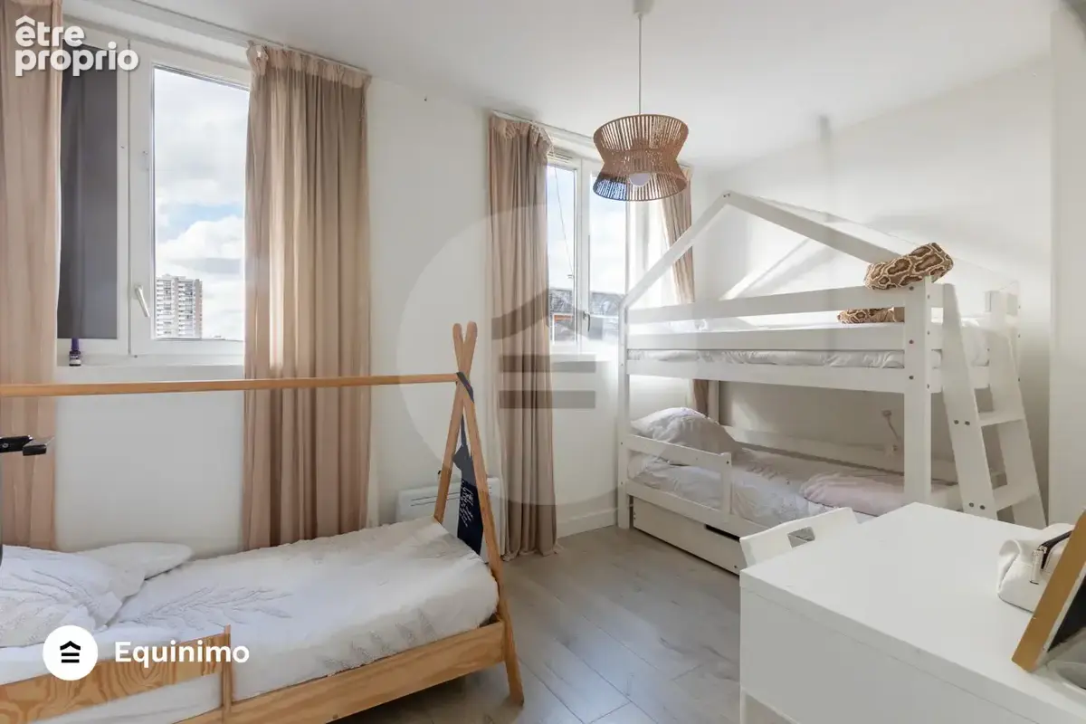 Appartement 4 pièces 142 m² à vendre à Les Lilas (93260) - photo 8