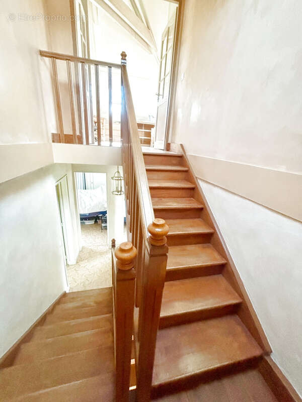 Maison à SAINT-GRATIEN