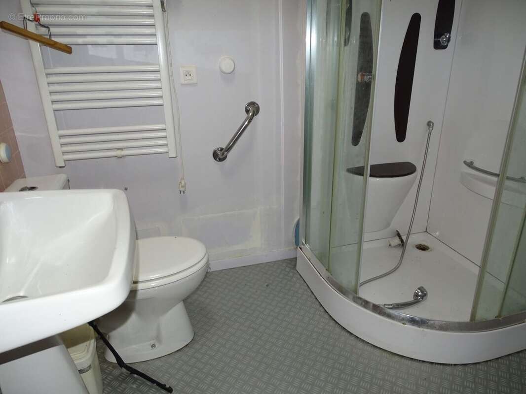 Appartement à CHATEAUNEUF-SUR-CHER