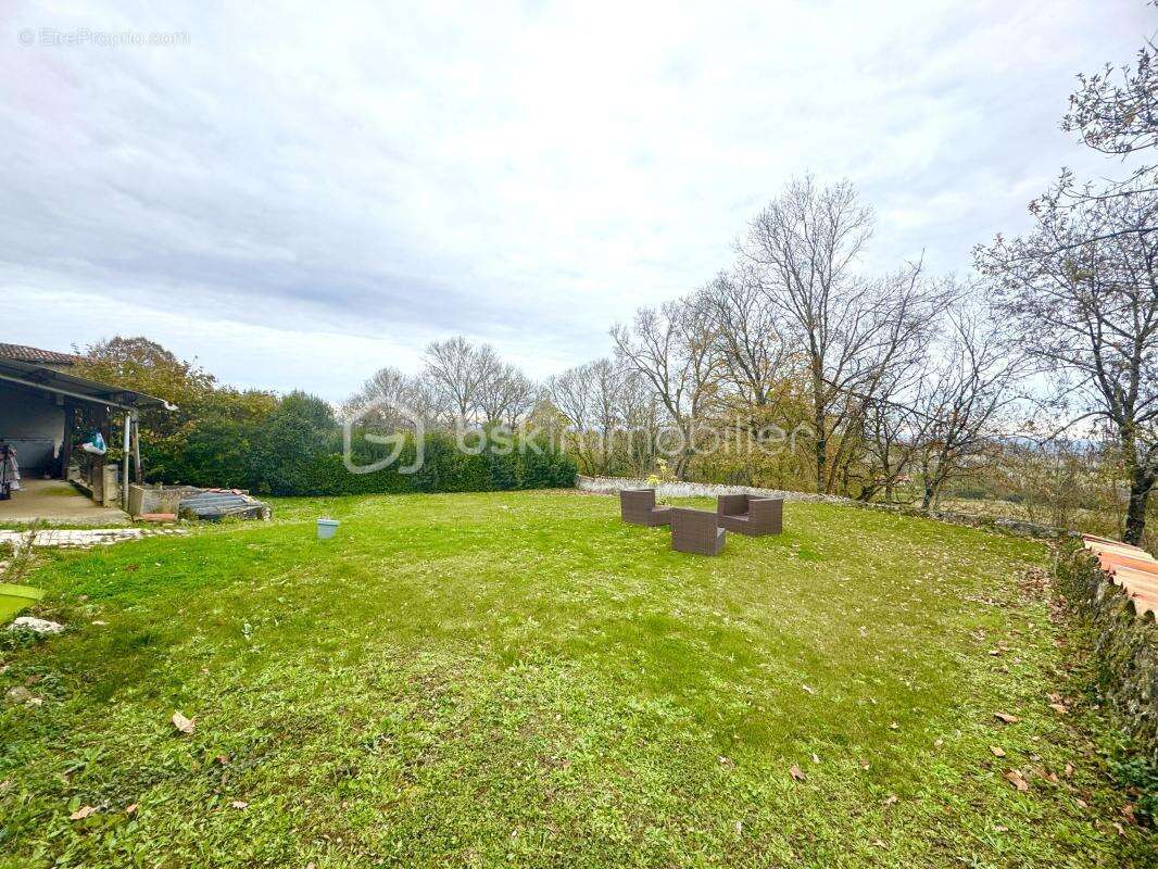 Maison à PUYCASQUIER