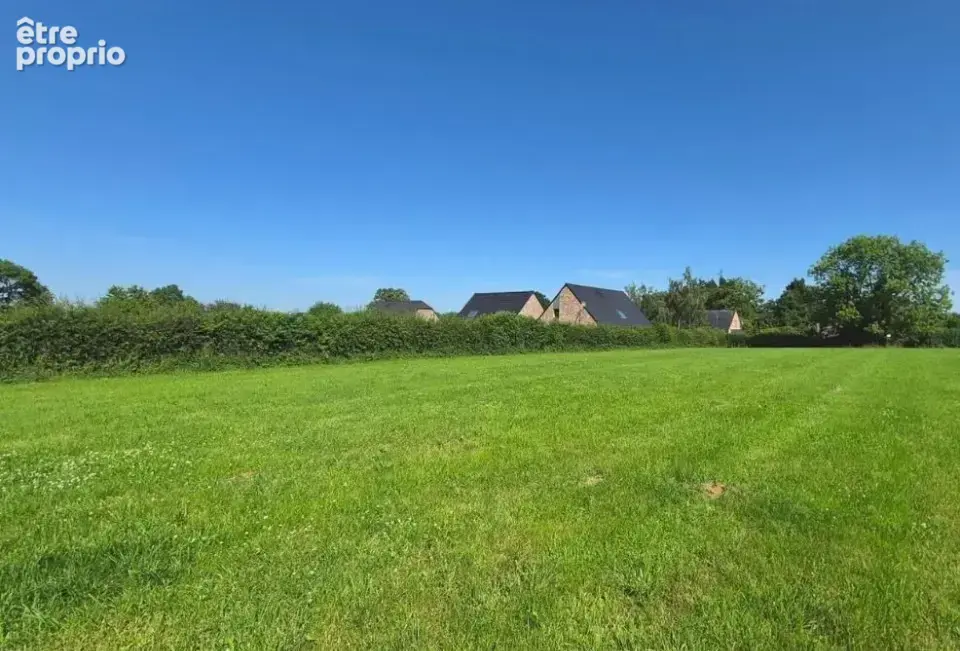 Terrain à FRASNOY