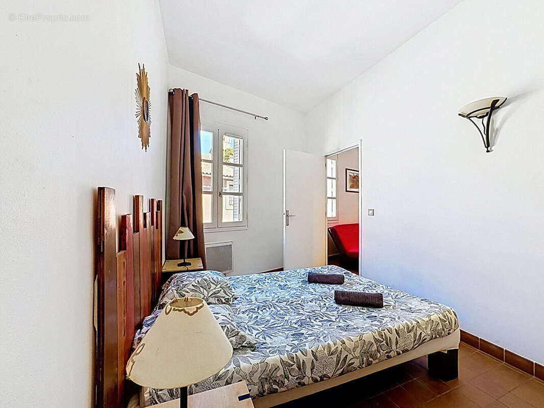 Appartement T2 de 34 m²  meublé + cave ? Avignon Intra-Muros - photo 6
