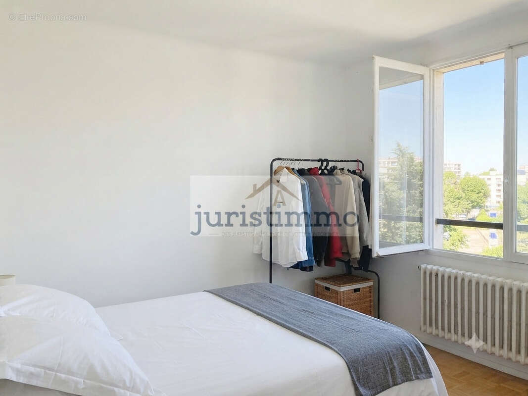 Appartement t2 57 m2 en rdc proche centre ville avec stationnement - photo 8