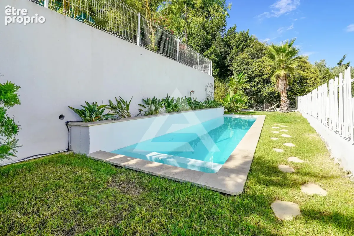 Cap d'ail - villa neuve - jardin et piscine - photo 17