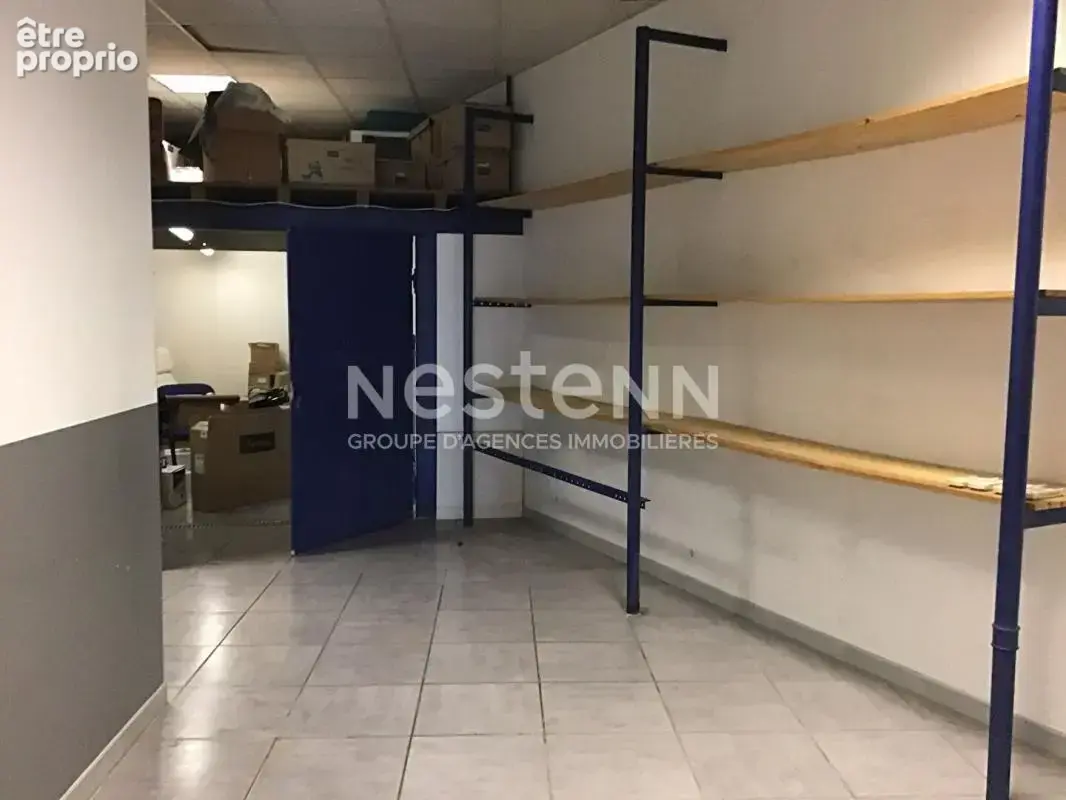 CARCASSONNE immeuble mixte avec local commercial libre et habitation T3 louée avec terrasse piscine - photo 11