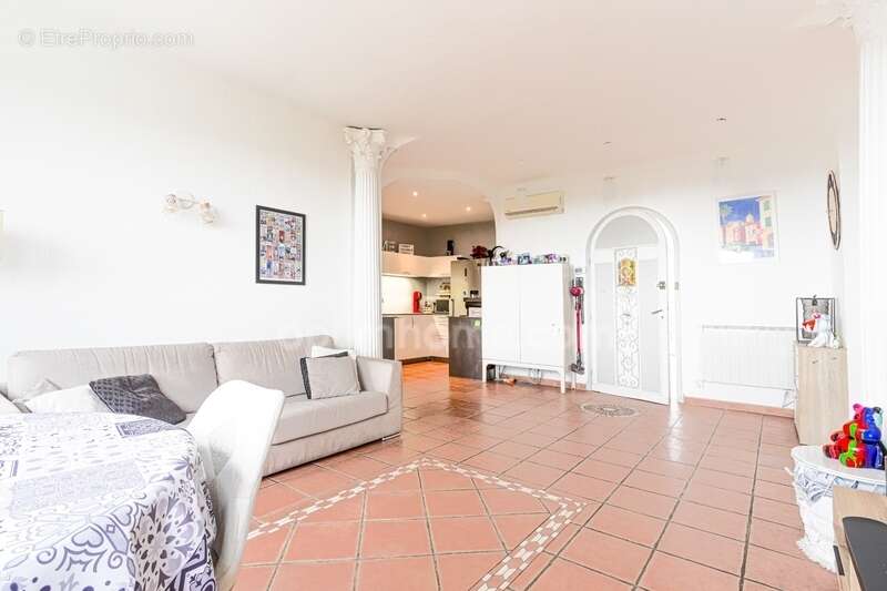 Appartement à VENCE