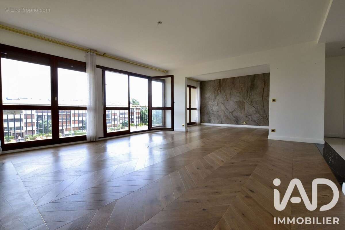 Photo 4 - Appartement à NOISY-LE-ROI