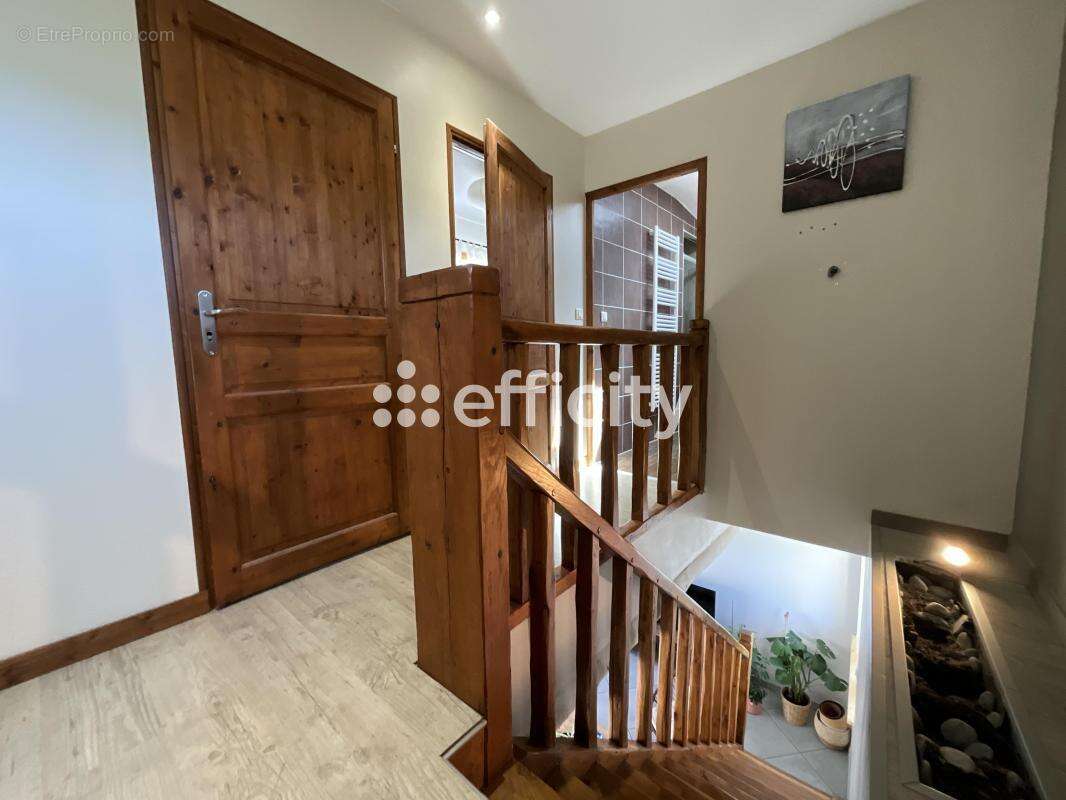 Maison à PRIVAS