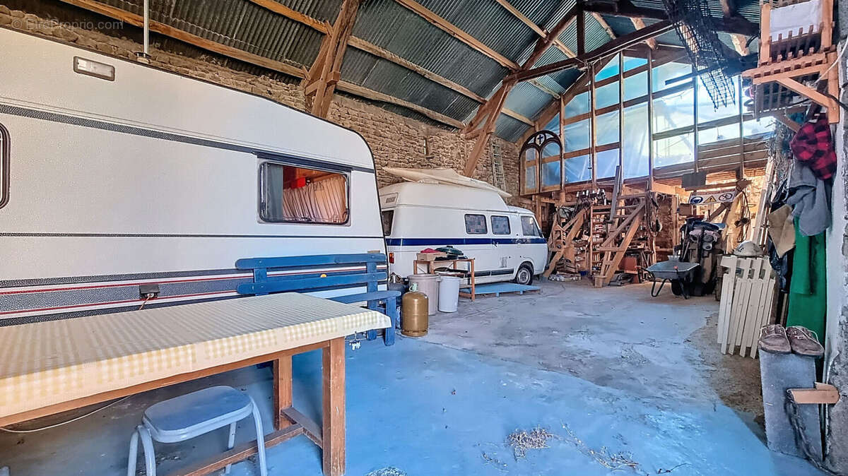 Autre à SAINT-FLORET