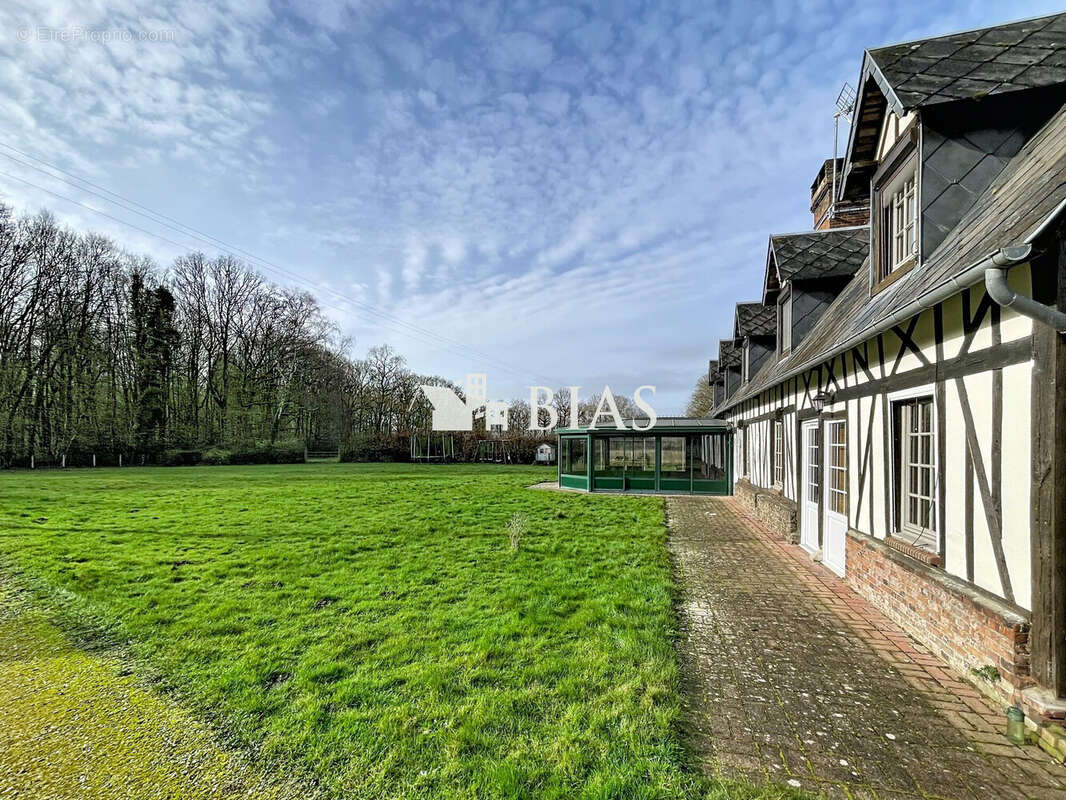 Maison à BEAUMONT-LE-ROGER