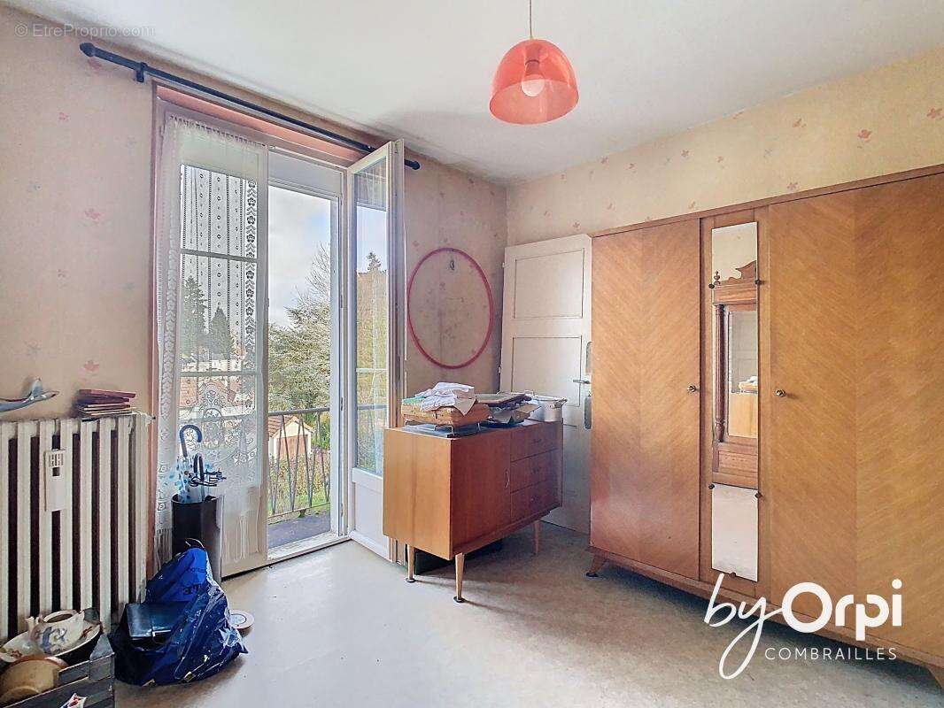 Maison à SAINT-ELOY-LES-MINES