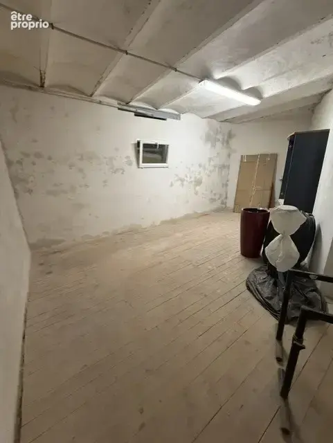 Toulon haute ville - local professionnel - bureaux 7 pieces - 165m2 - photo 13