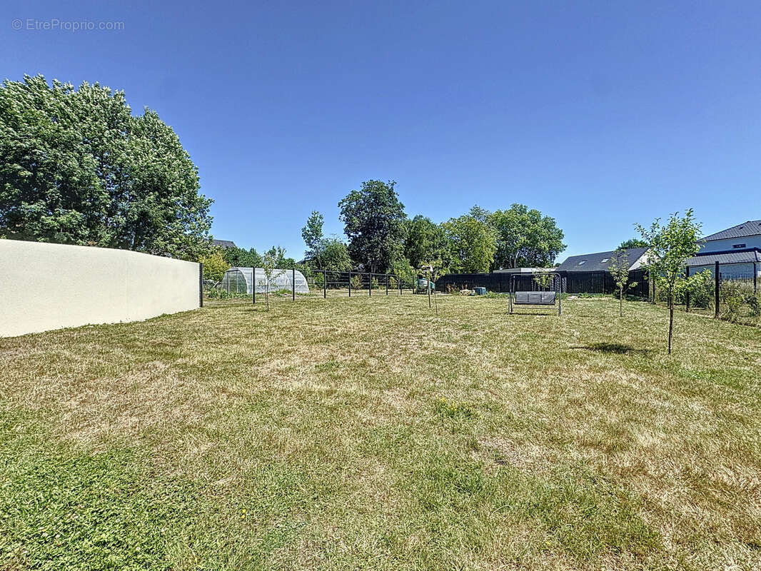 Maison à MONTIGNY-SUR-VESLE