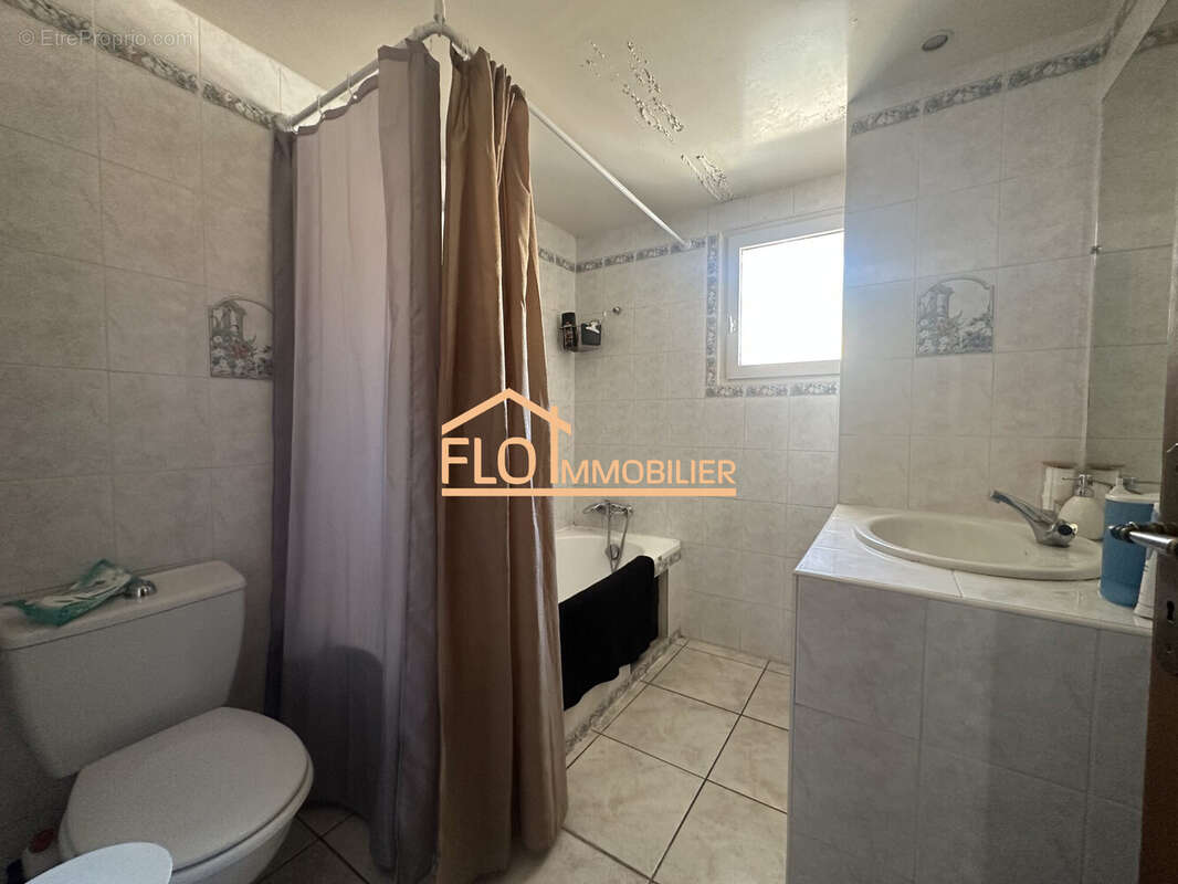 Maison 84 m² à Bessan  - photo 6