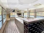 Photo 1 - Commerce à AMIENS