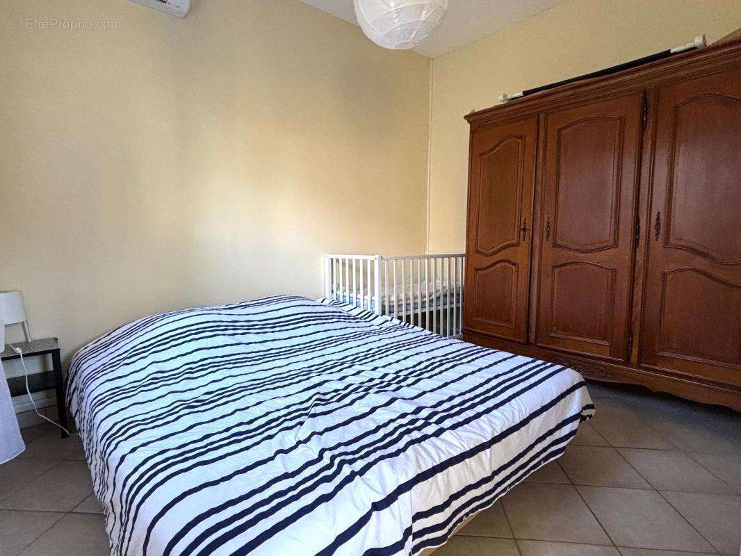 Maison à LA BREE-LES-BAINS