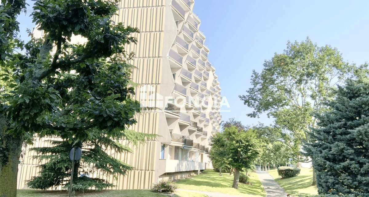 Appartement à PLAISIR